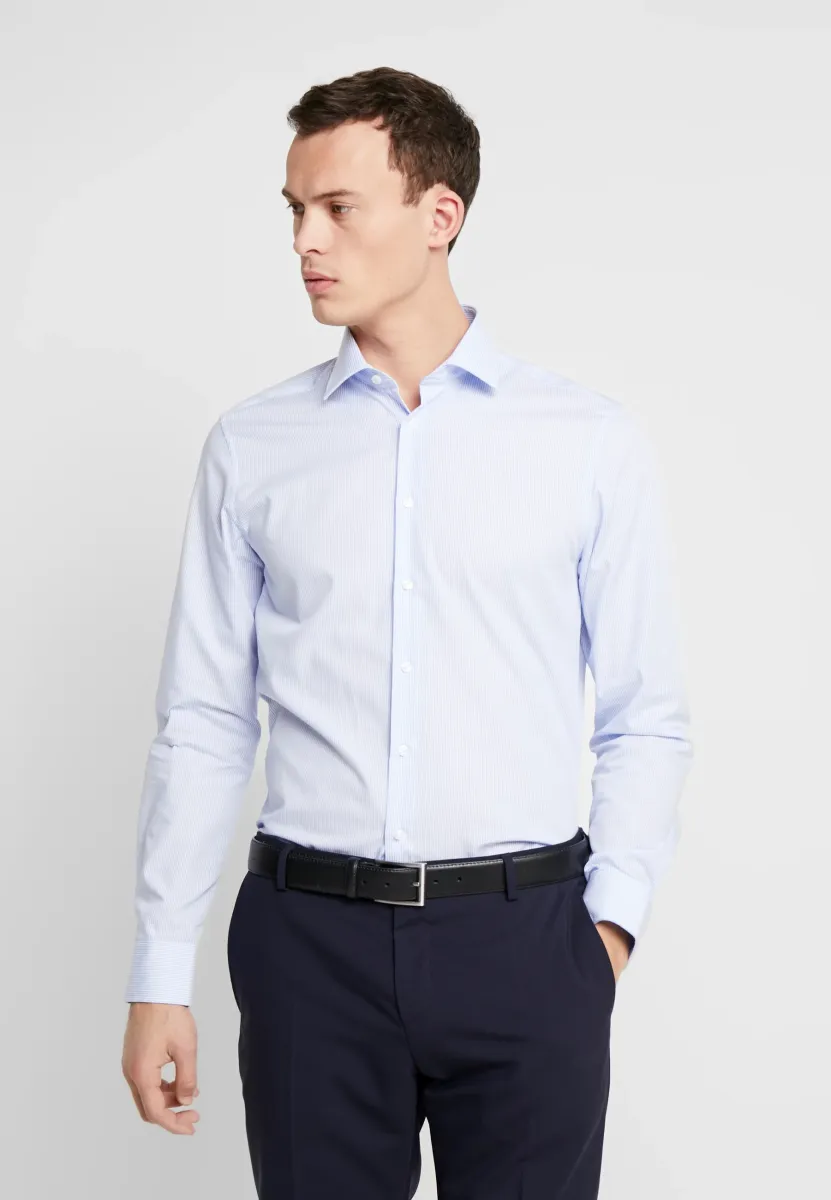 SLIM FIT - Hemd - light blue