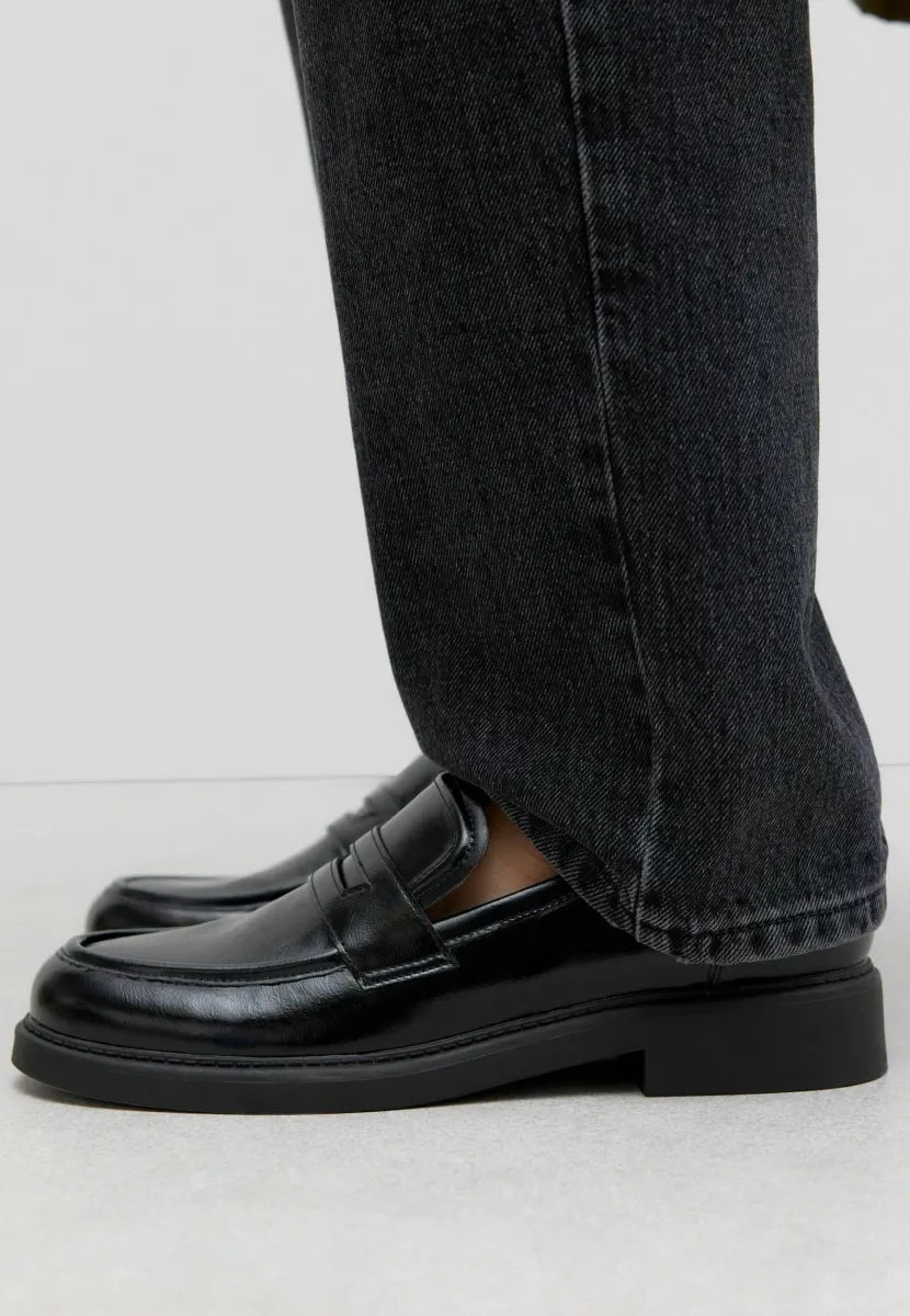 Slipper - black