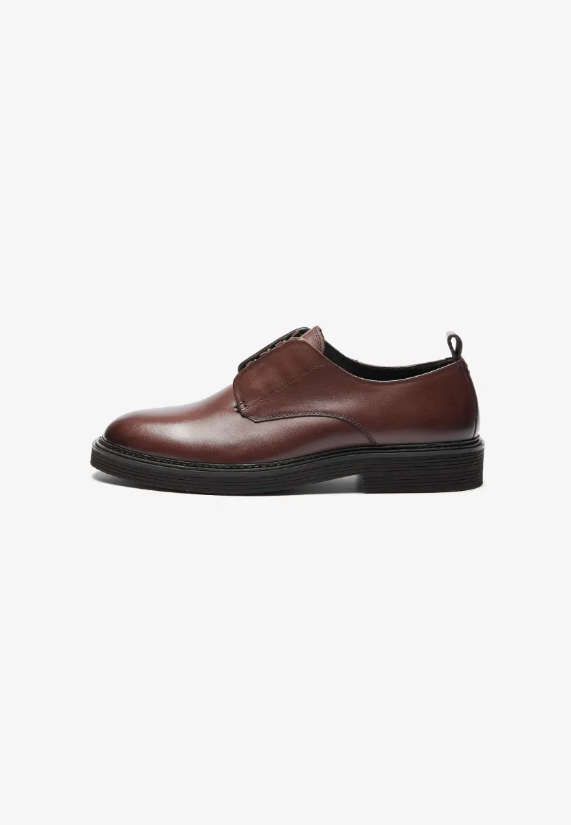 Slipper - brown