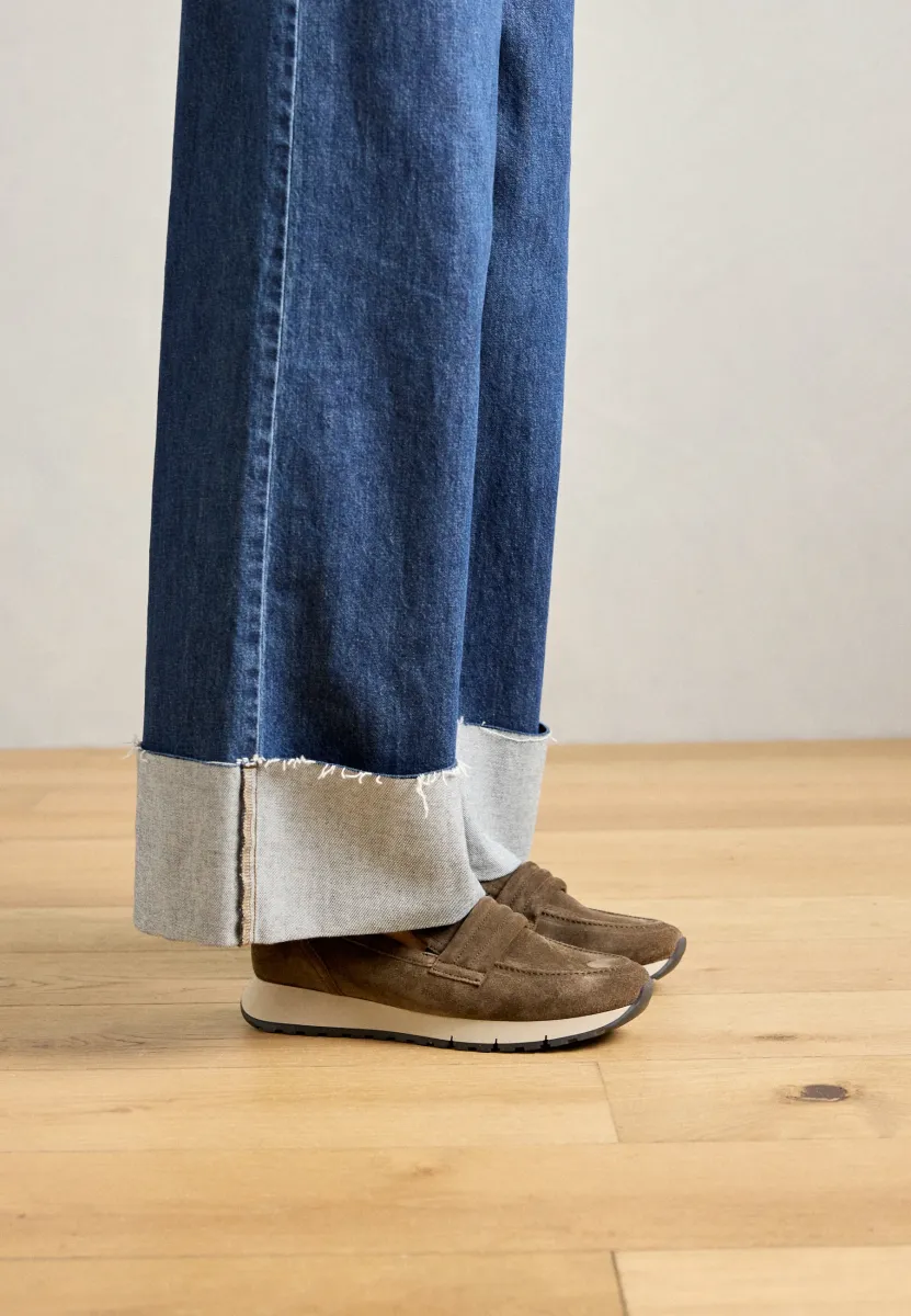 Slipper - dark brown
