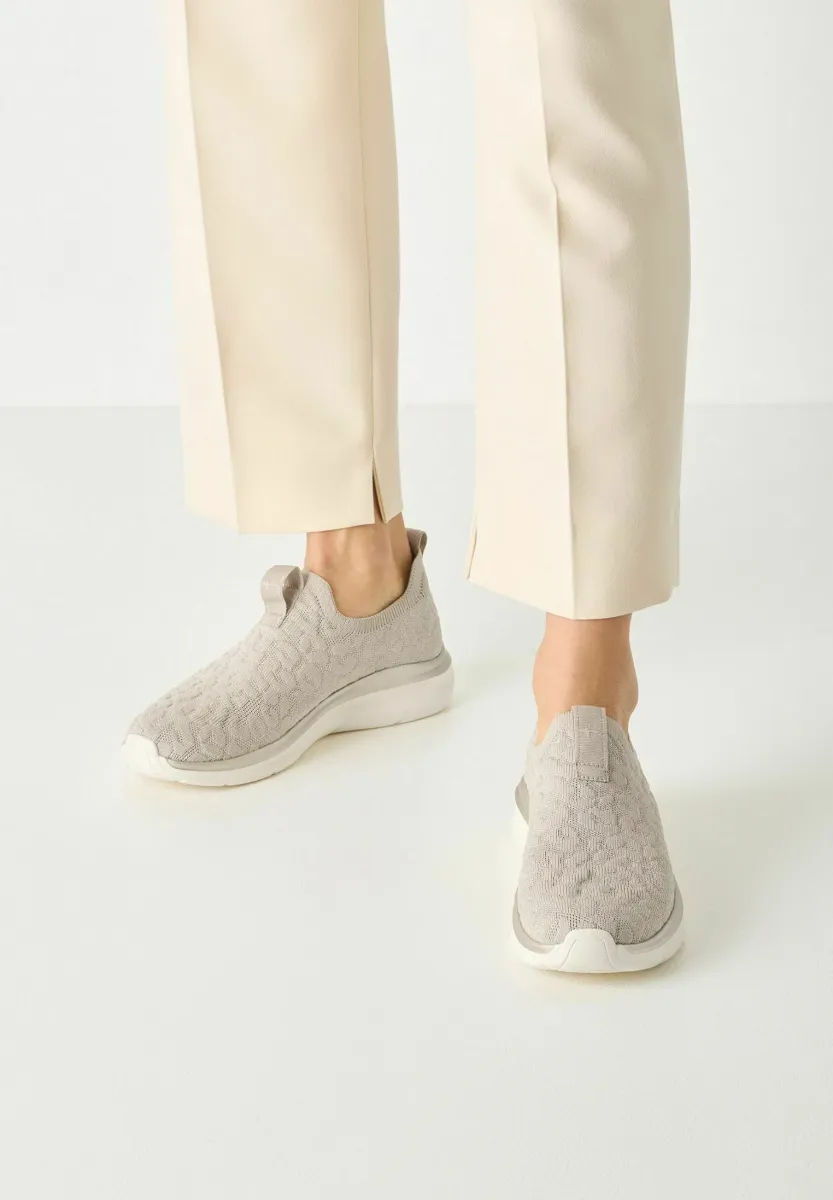 Slipper - ivory