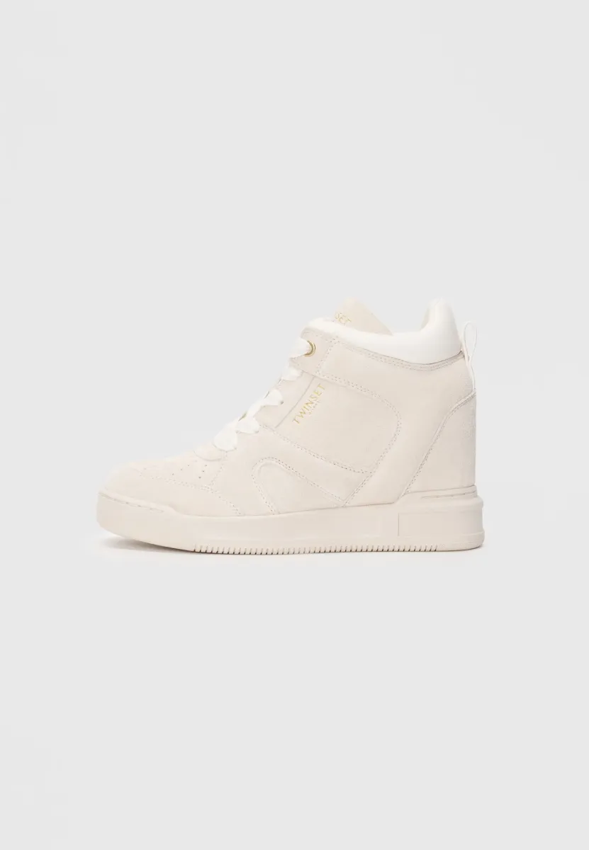 Sneaker high - neve