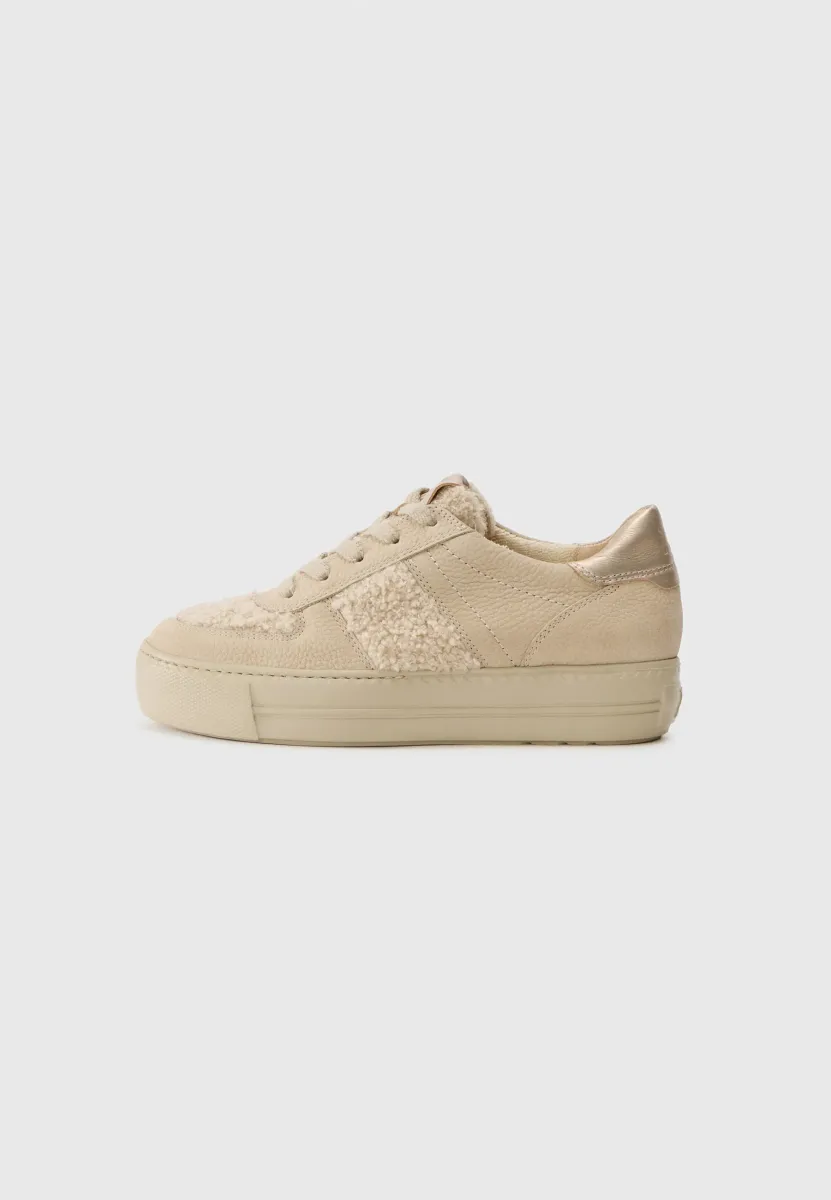Sneaker low - almond/biscuit