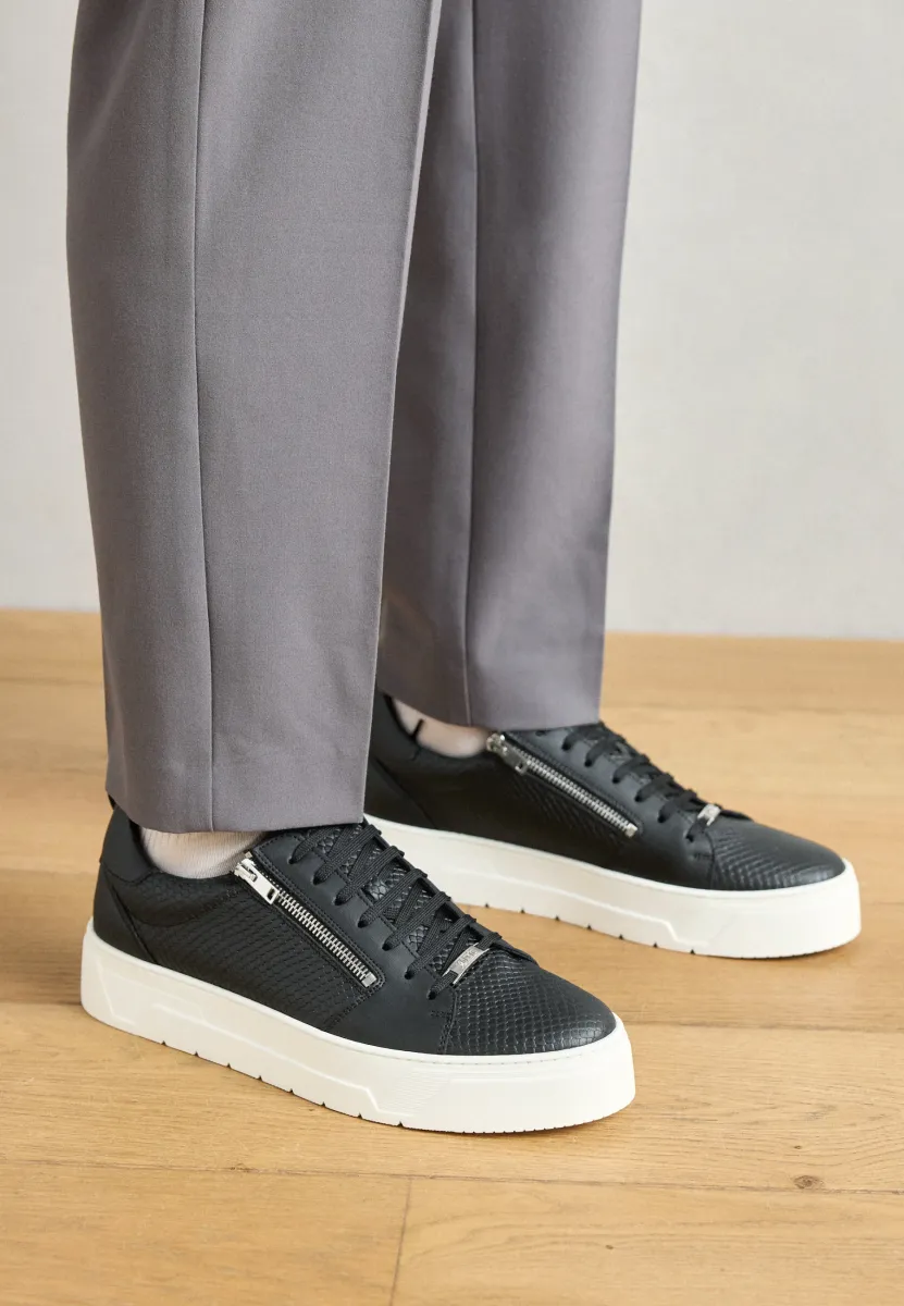 Sneaker low - black