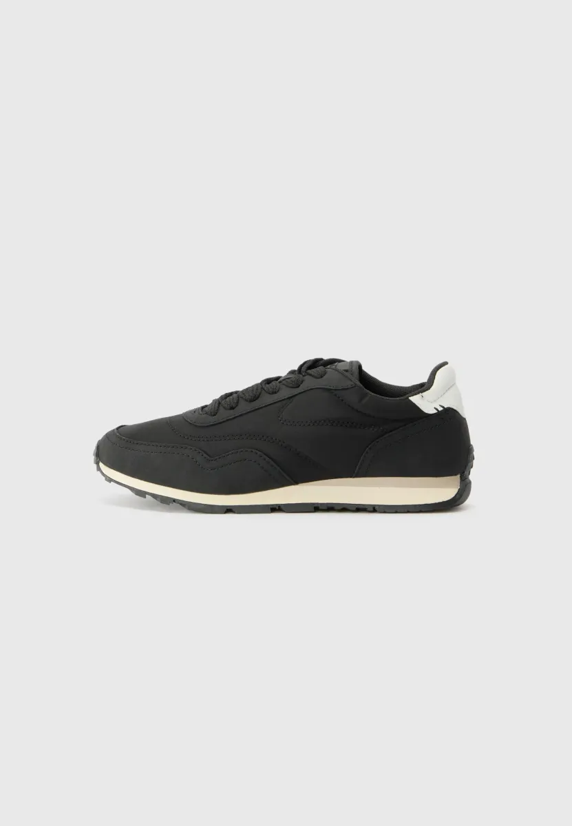 Sneaker low - black