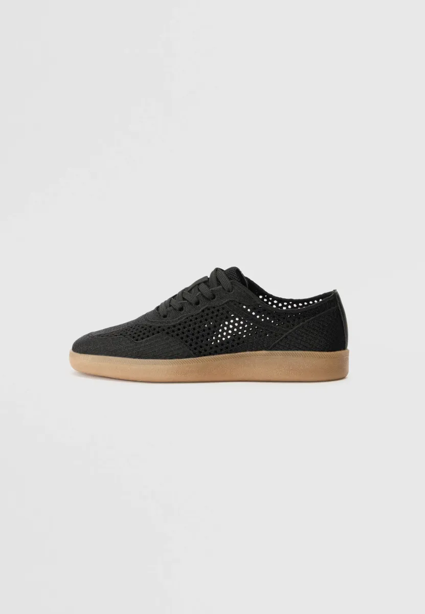 Sneaker low - black