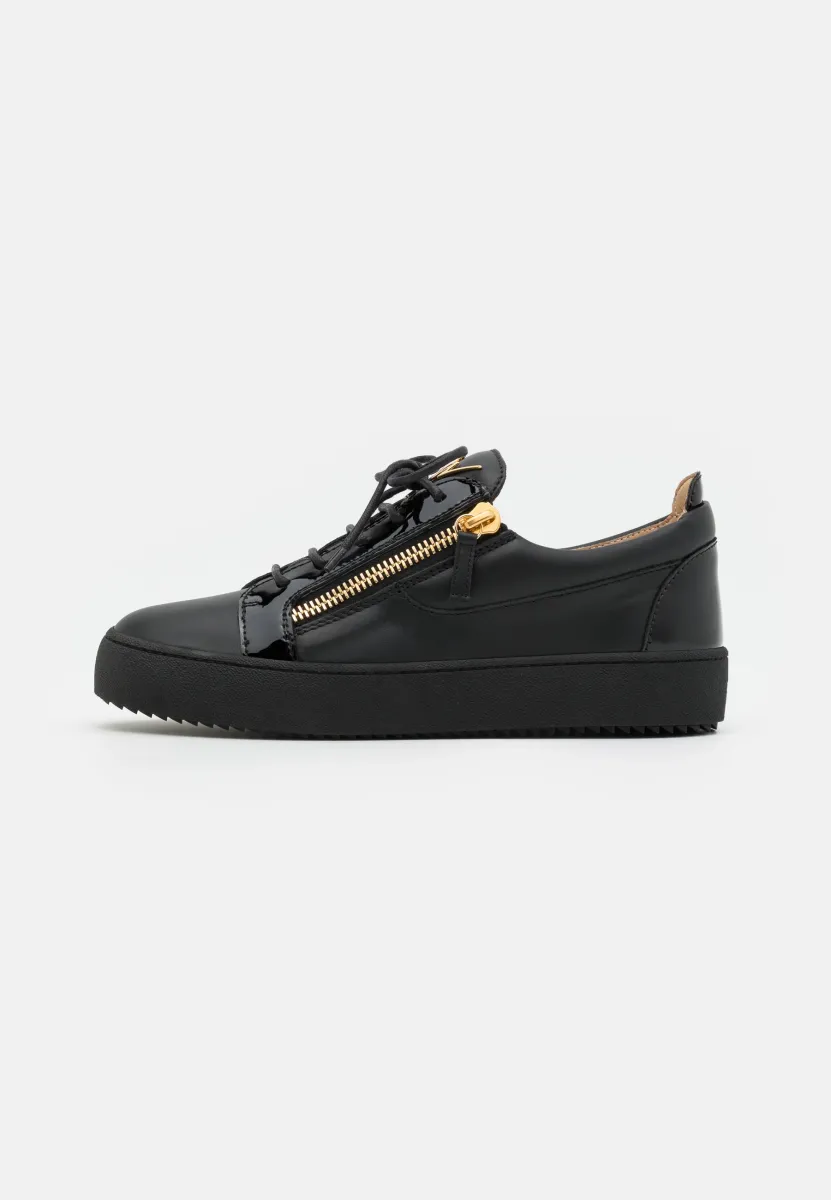 Sneaker low - black/gold