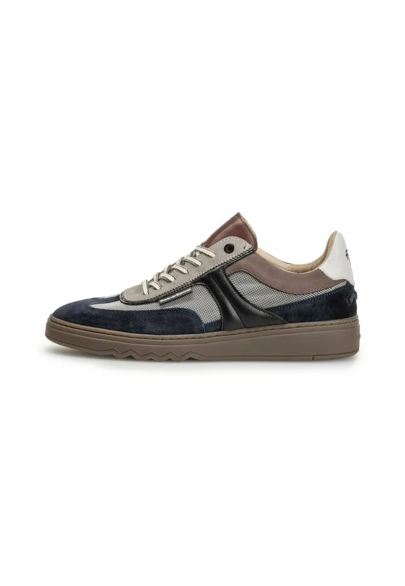 Sneaker low - darkbrown