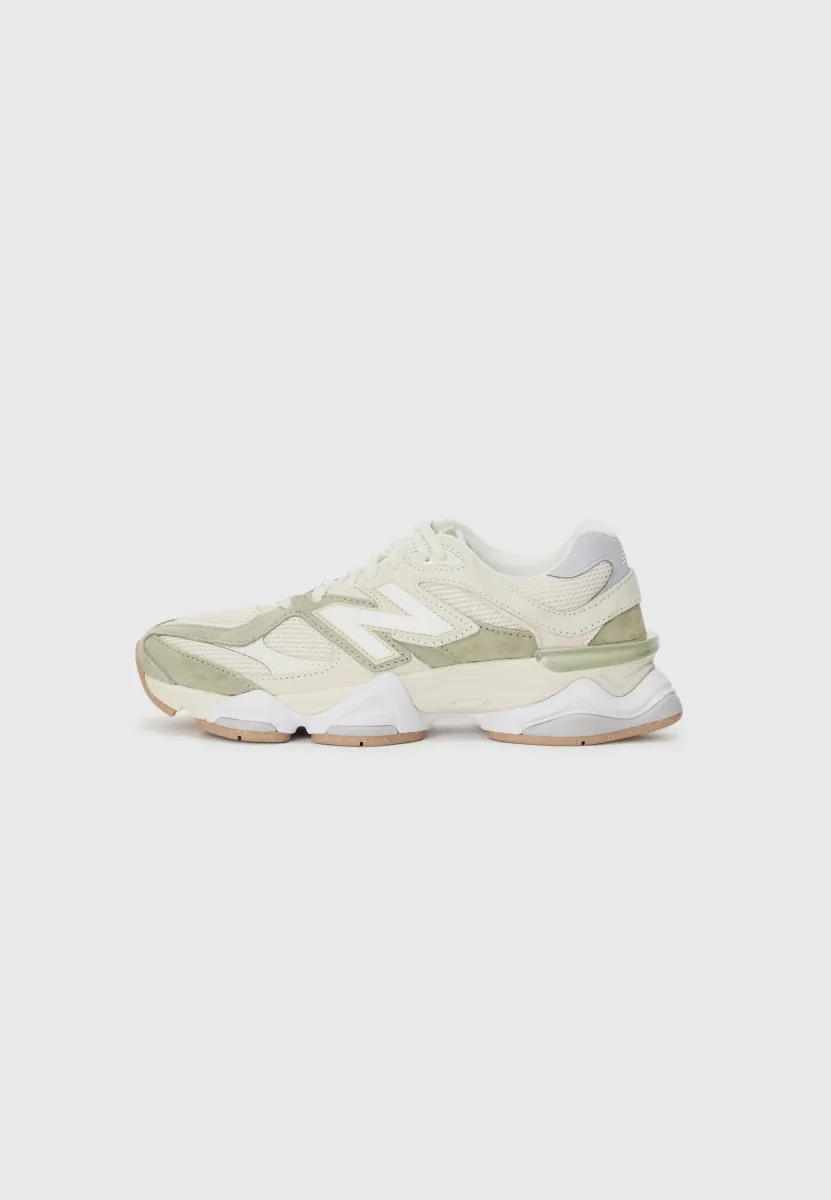 Sneaker low - garter snake