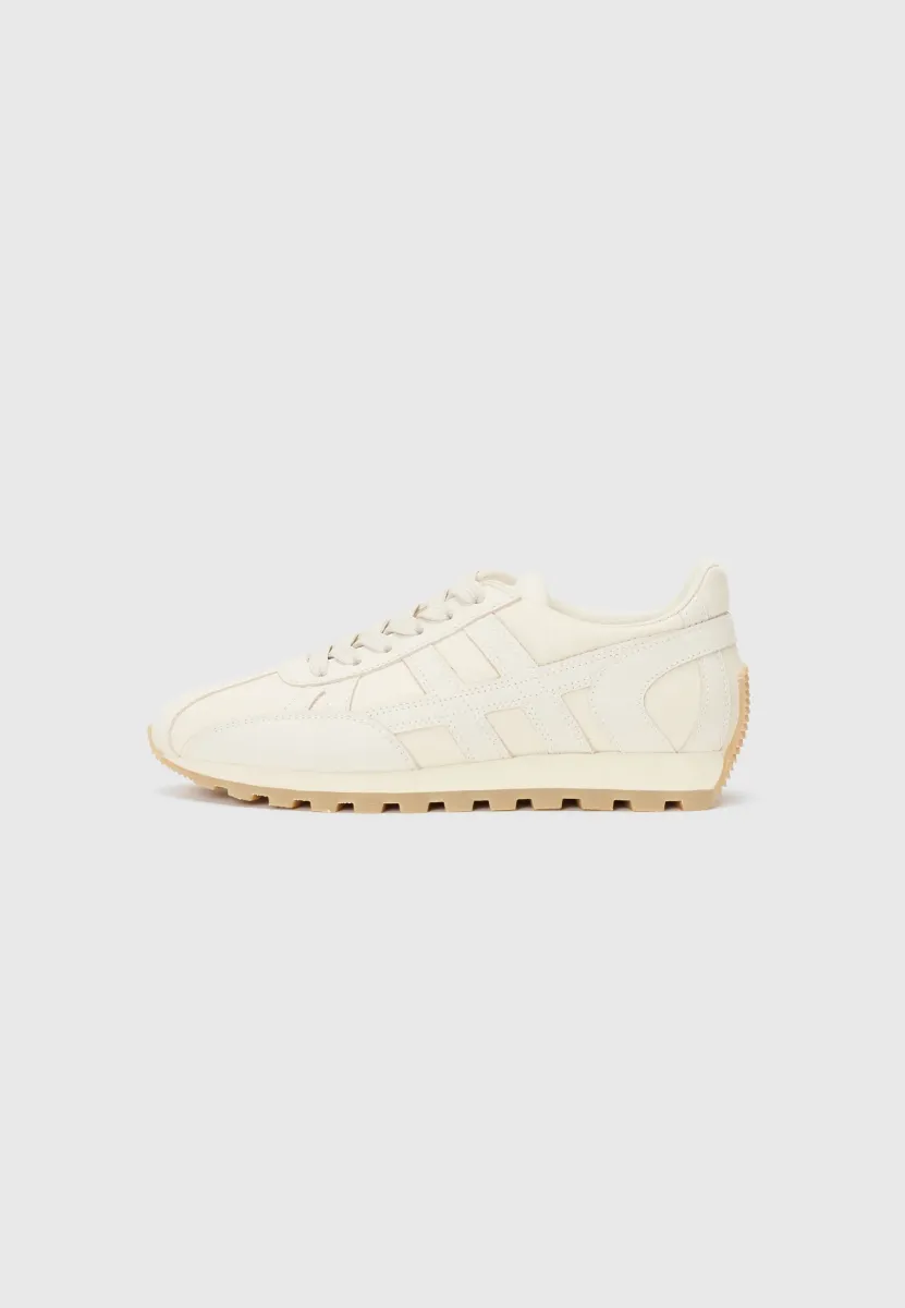 Sneaker low - ivory