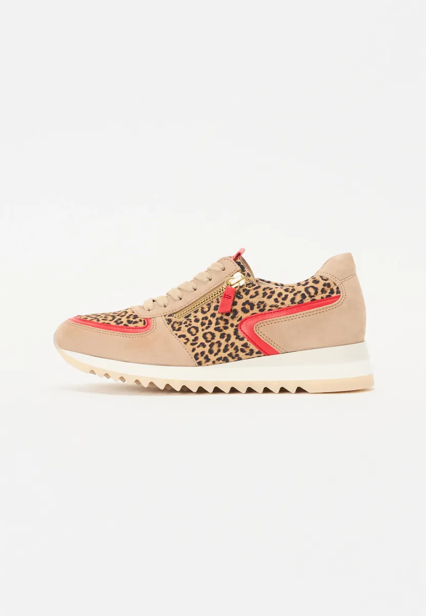 Sneaker low - natur/flame