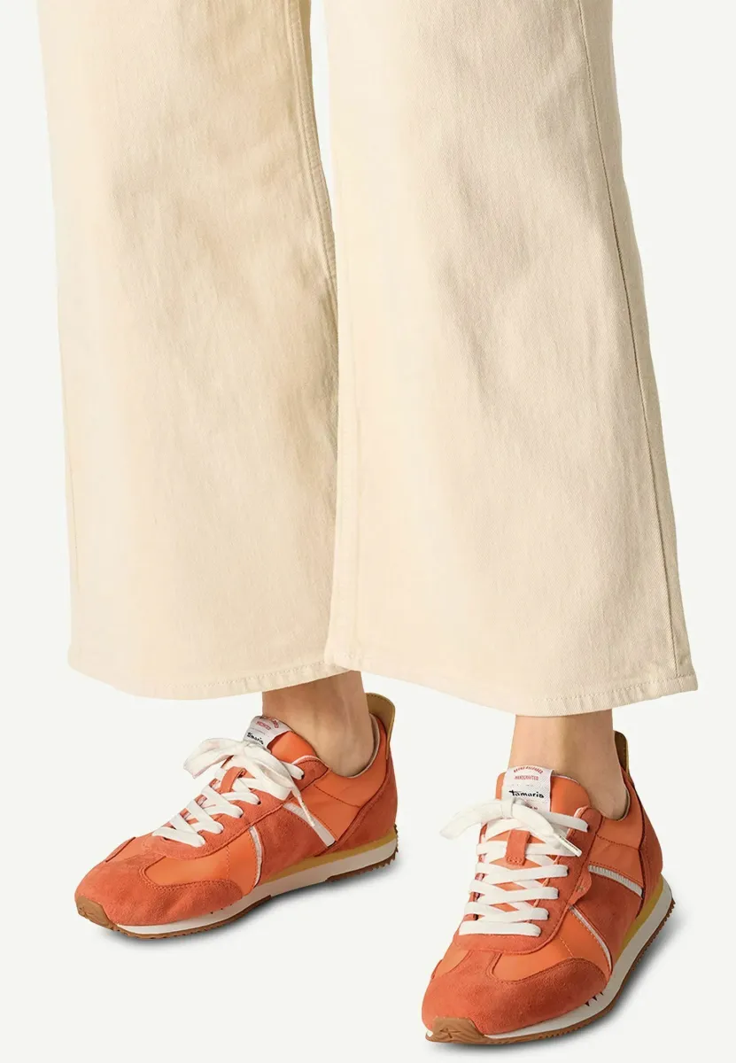 Sneaker low - orange comb