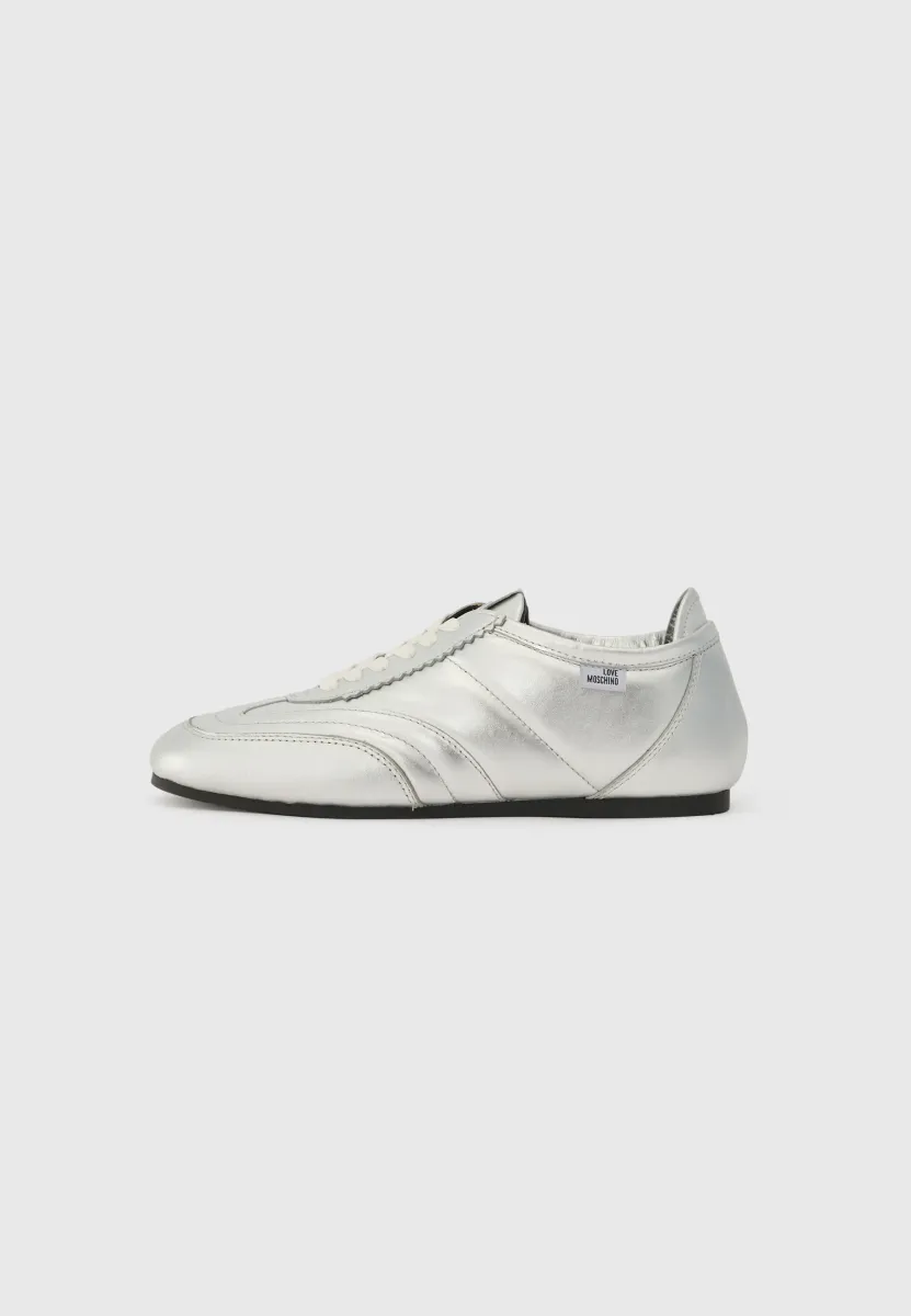 Sneaker low - silver-coloured
