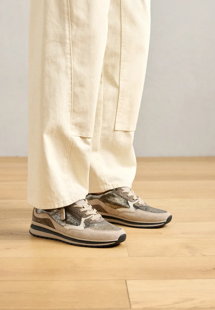 Sneaker low - taupe/silver-coloured