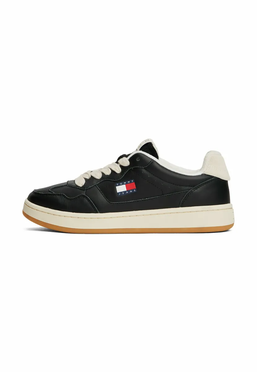 SNEAKER - Sneaker low - black