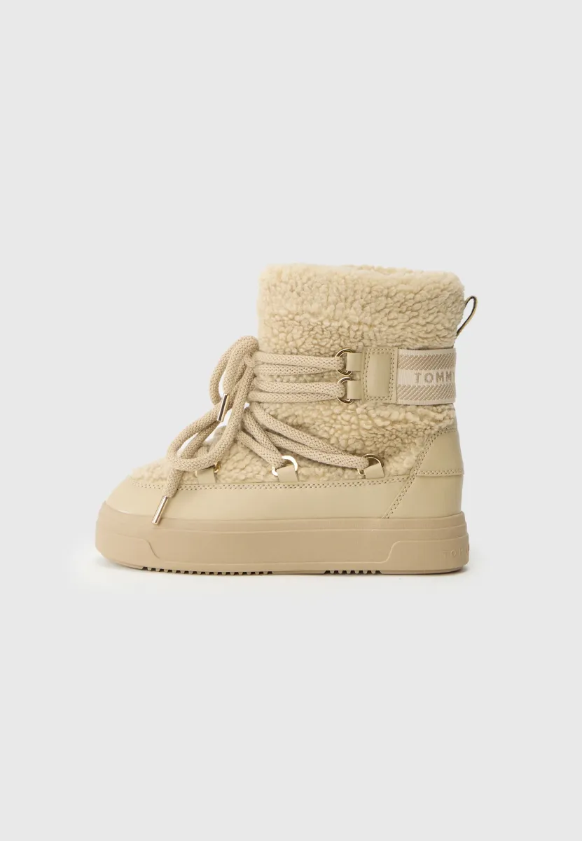 Snowboot/Winterstiefel - beige