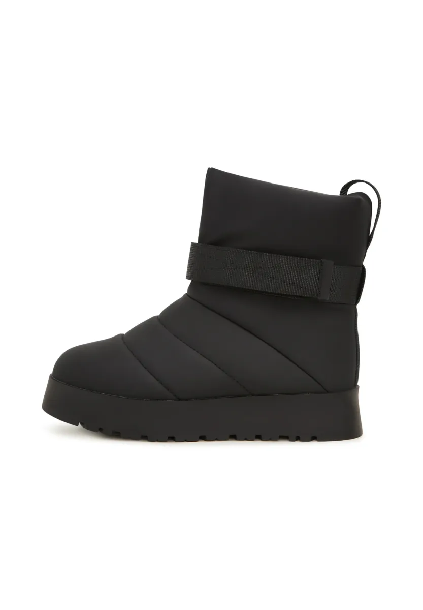Snowboot/Winterstiefel - black