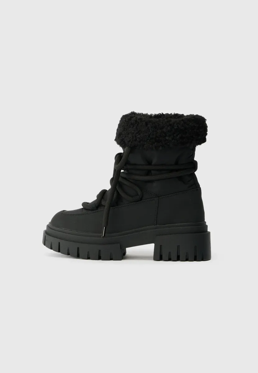 Snowboot/Winterstiefel - black