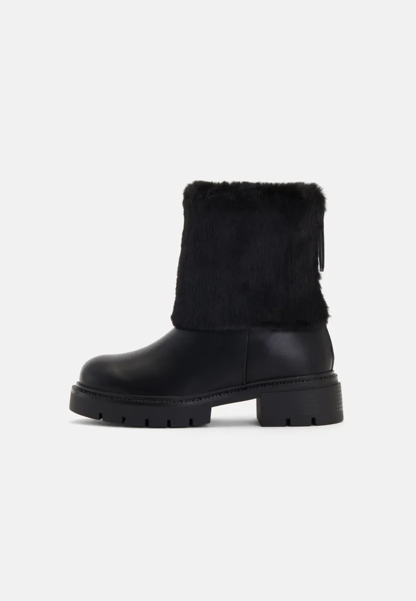 Snowboot/Winterstiefel - black