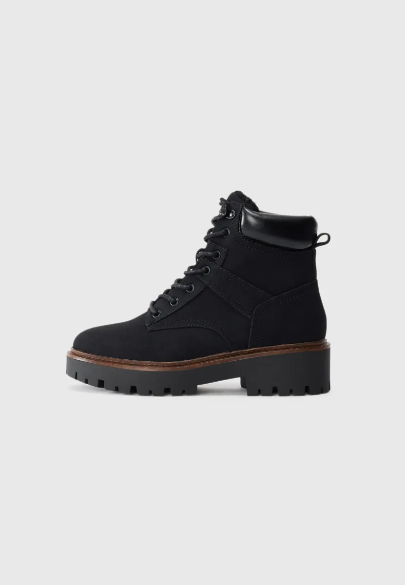 Snowboot/Winterstiefel - black