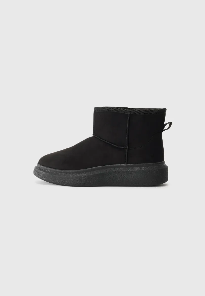 Snowboot/Winterstiefel - black