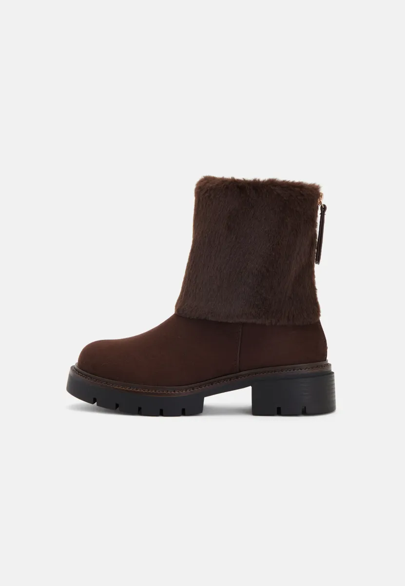 Snowboot/Winterstiefel - dark brown