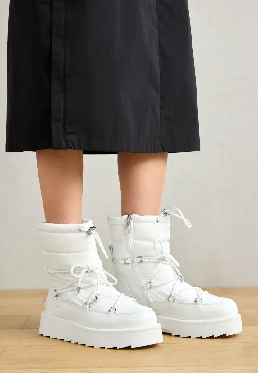 Snowboot/Winterstiefel - white