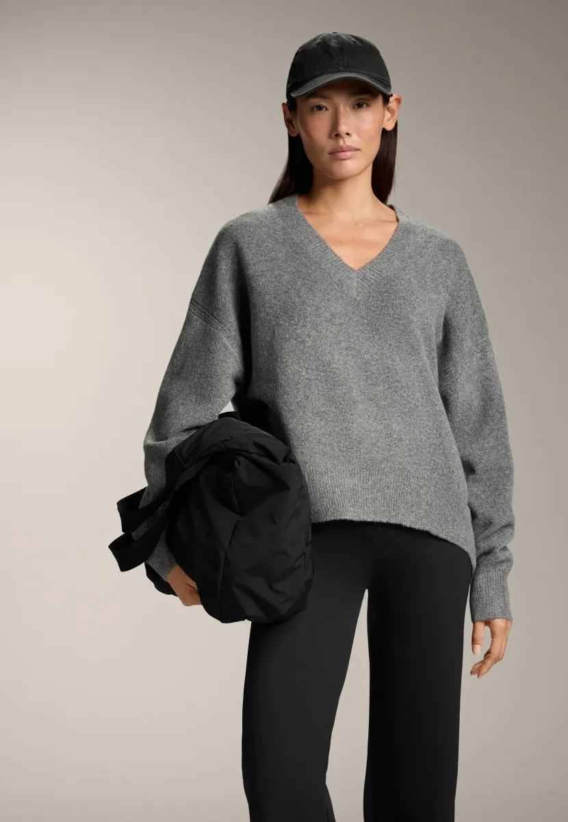 SOFT KNIT V-NECK - Strickpullover - light grey