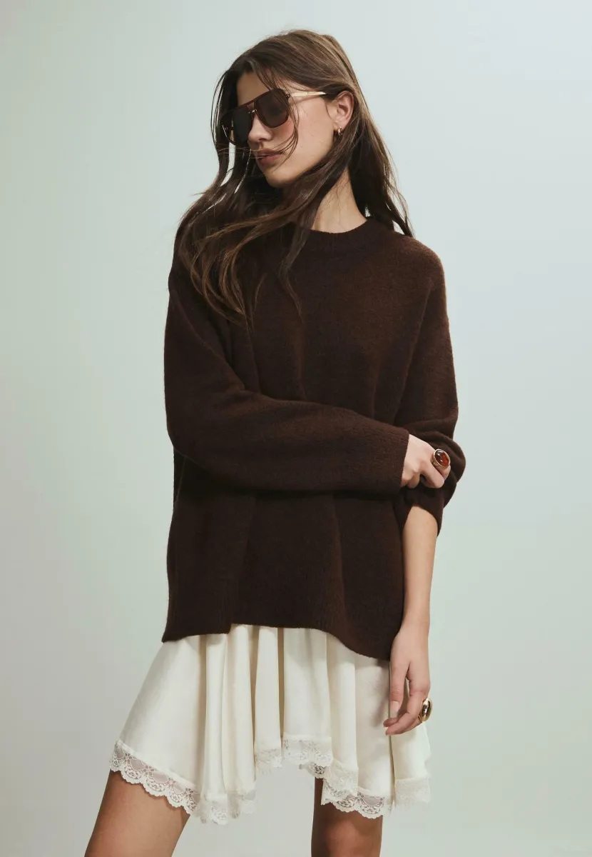 SOFT-TOUCH SWEATER - Strickpullover - dark brown