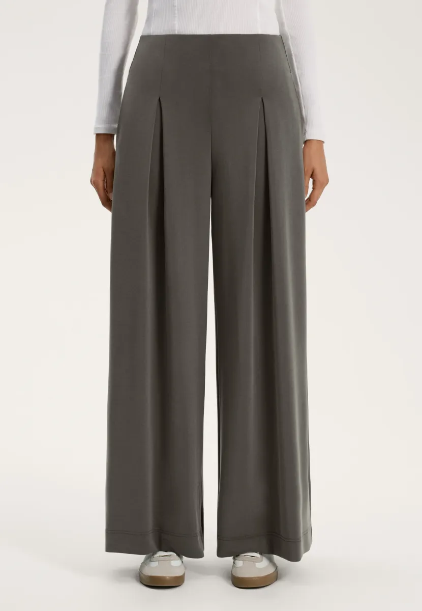 SOFT-TOUCH WIDE-LEG PLEATED - Stoffhose - grey
