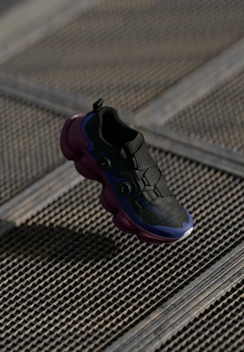SPEEDARC SURGE - Sneaker low - black/oxblood
