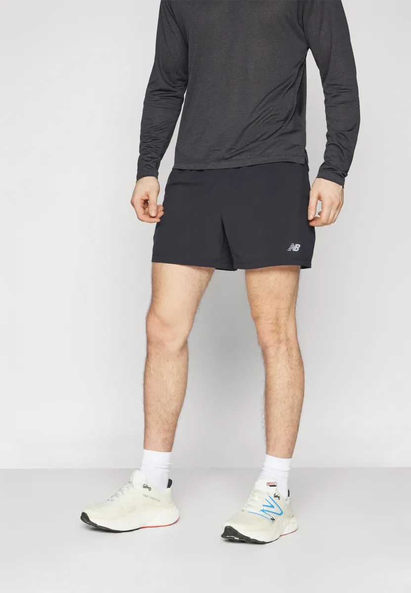 SPORT ESSENTIALS 5" - Kurze Sporthose - black bk