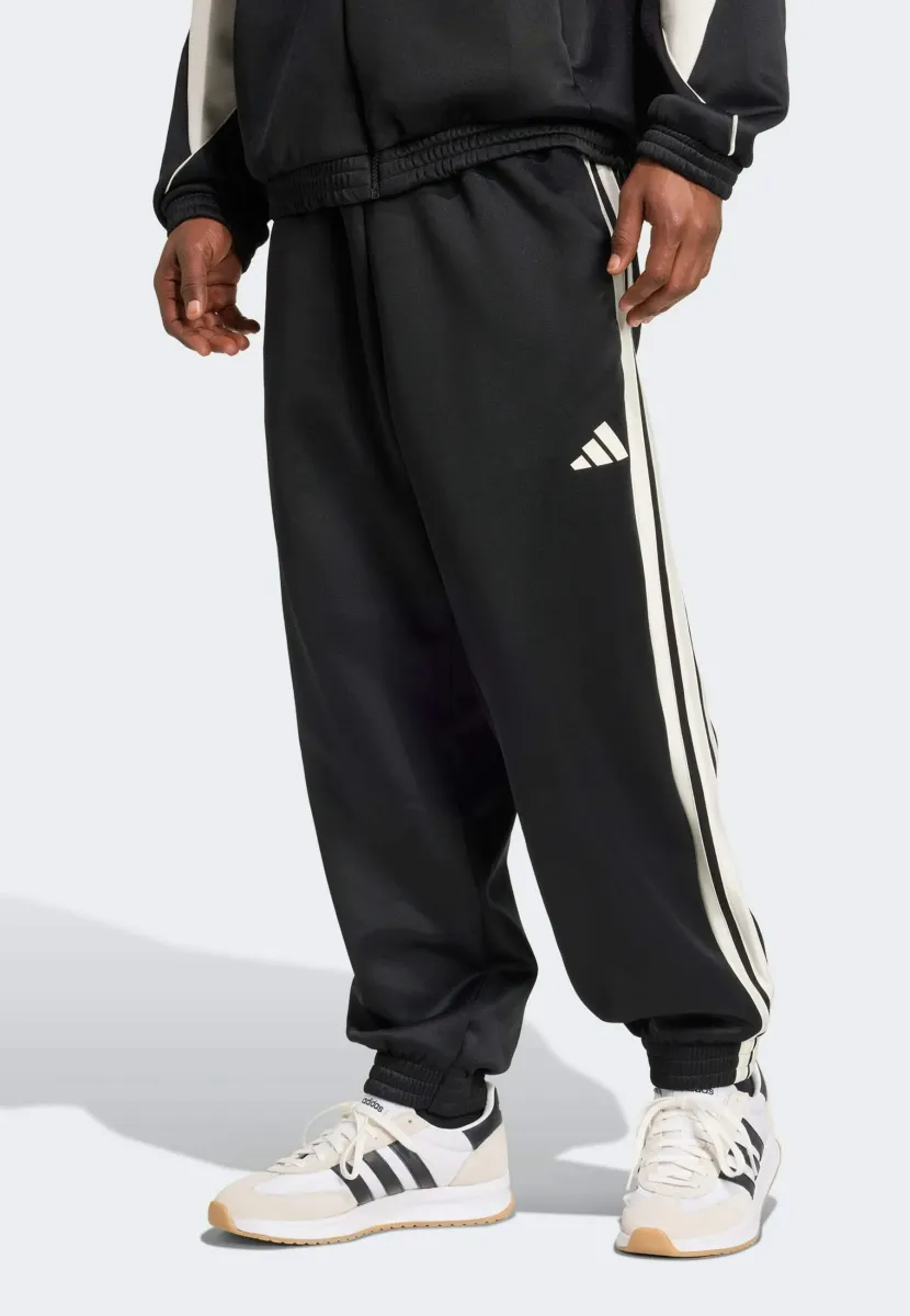 STADIUM - Jogginghose - black/off-white