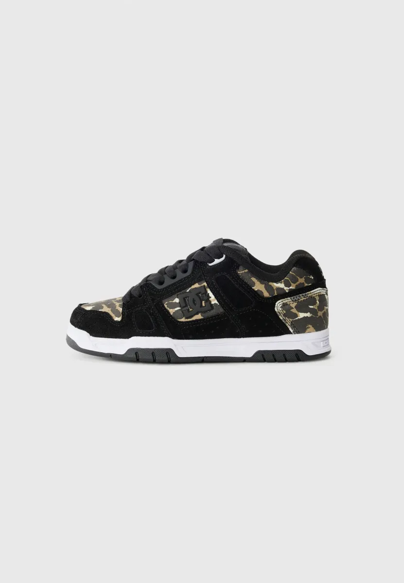 STAG - Skateschuh - brown/black