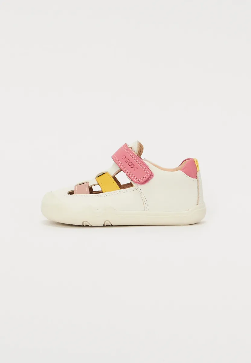 STEPPIEUP GIRL - Riemensandalette - white/pink