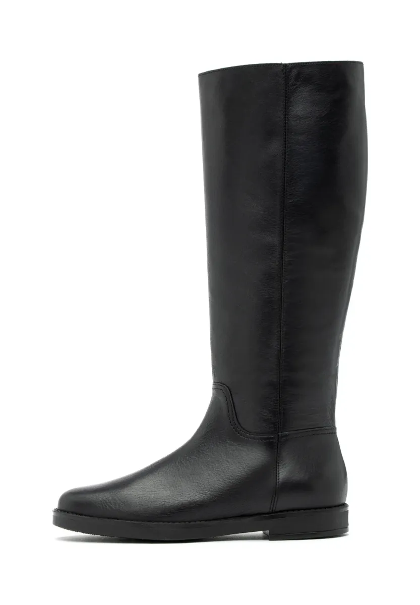 Stiefel - schwarz