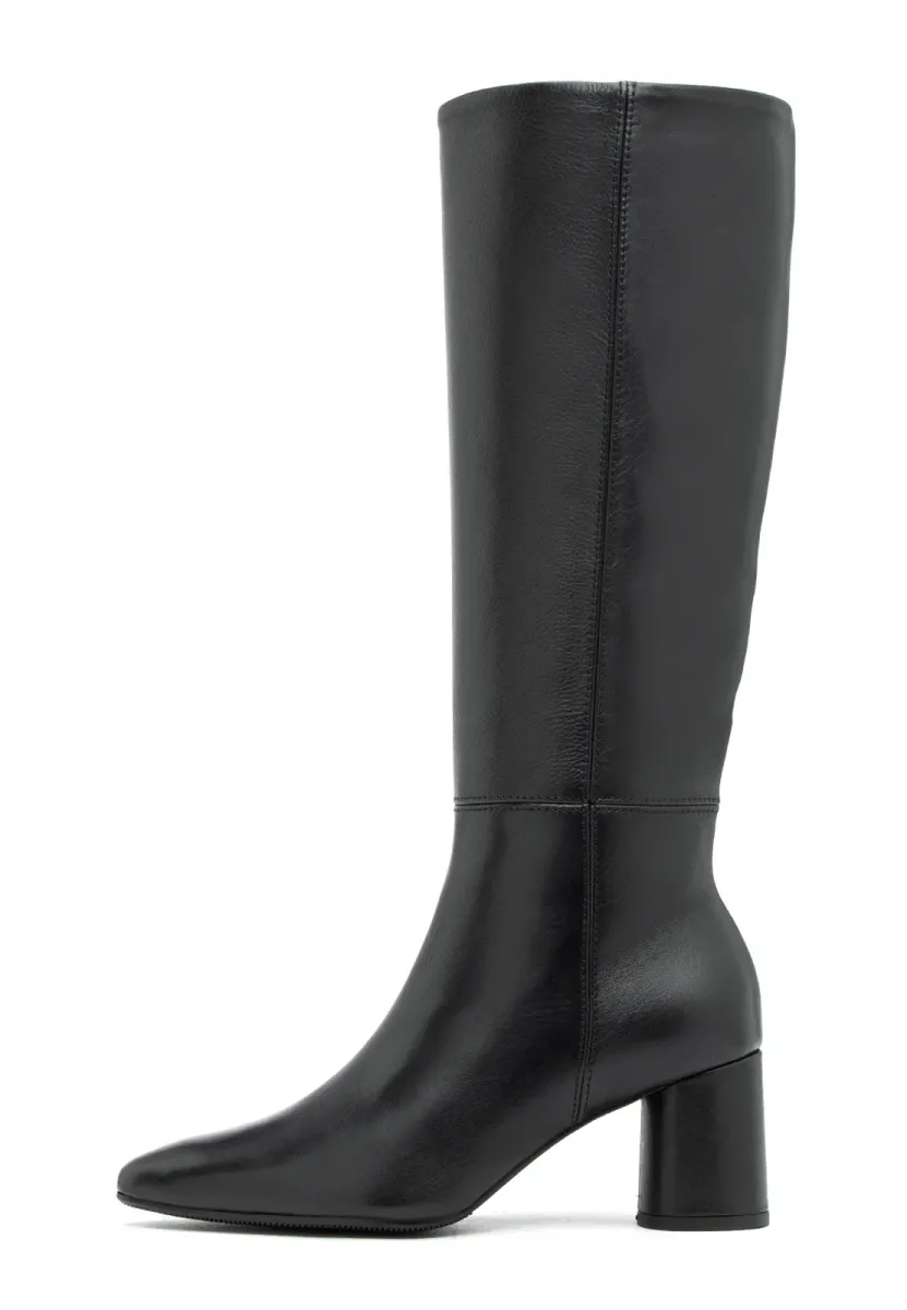 Stiefel - schwarz
