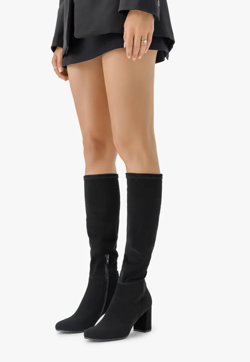 Stiefel - schwarz