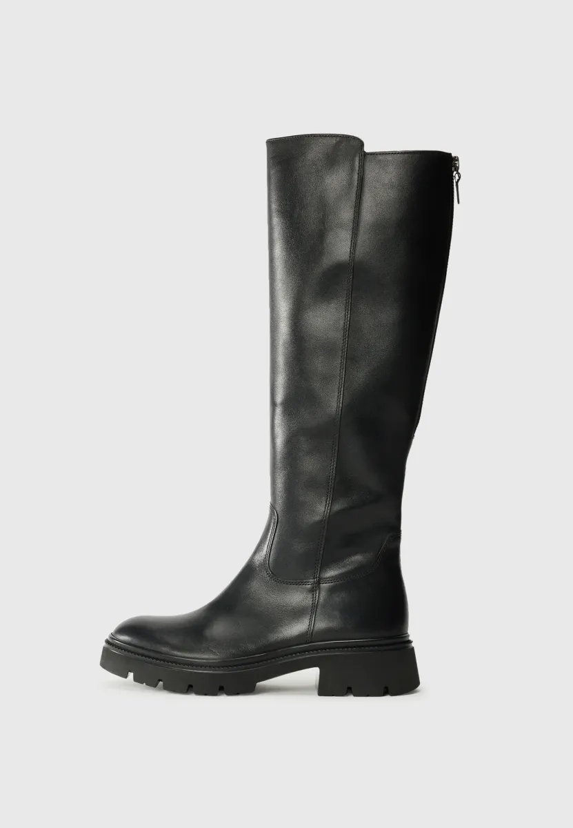 Stiefel - schwarz