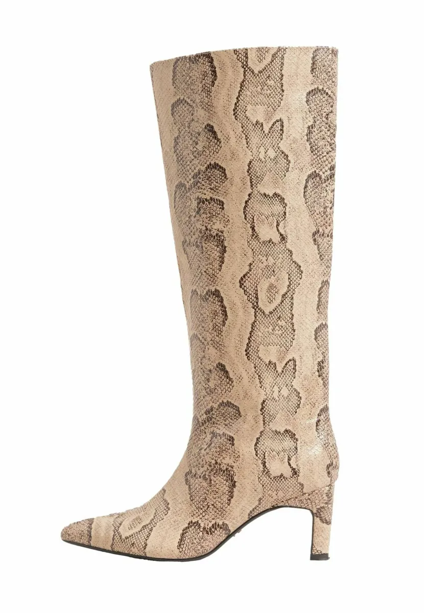 Stiefel - snake