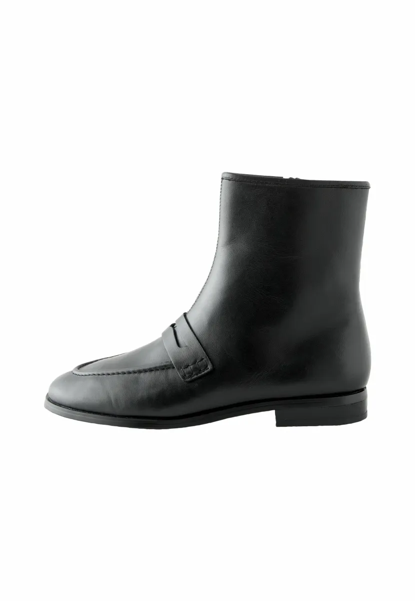 Stiefelette - black leather