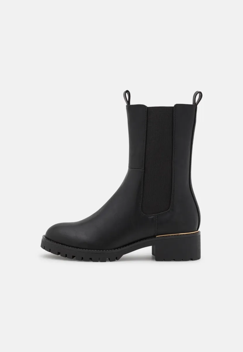 Stiefelette - black