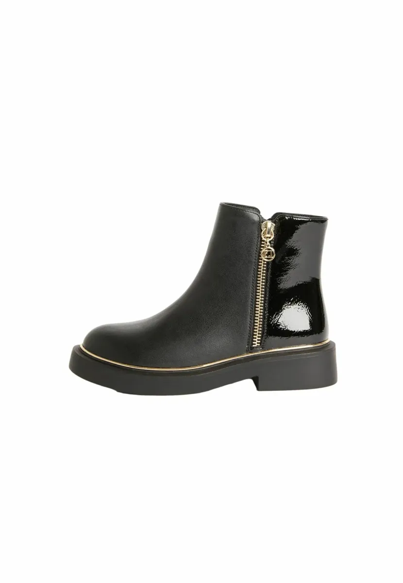 Stiefelette - black