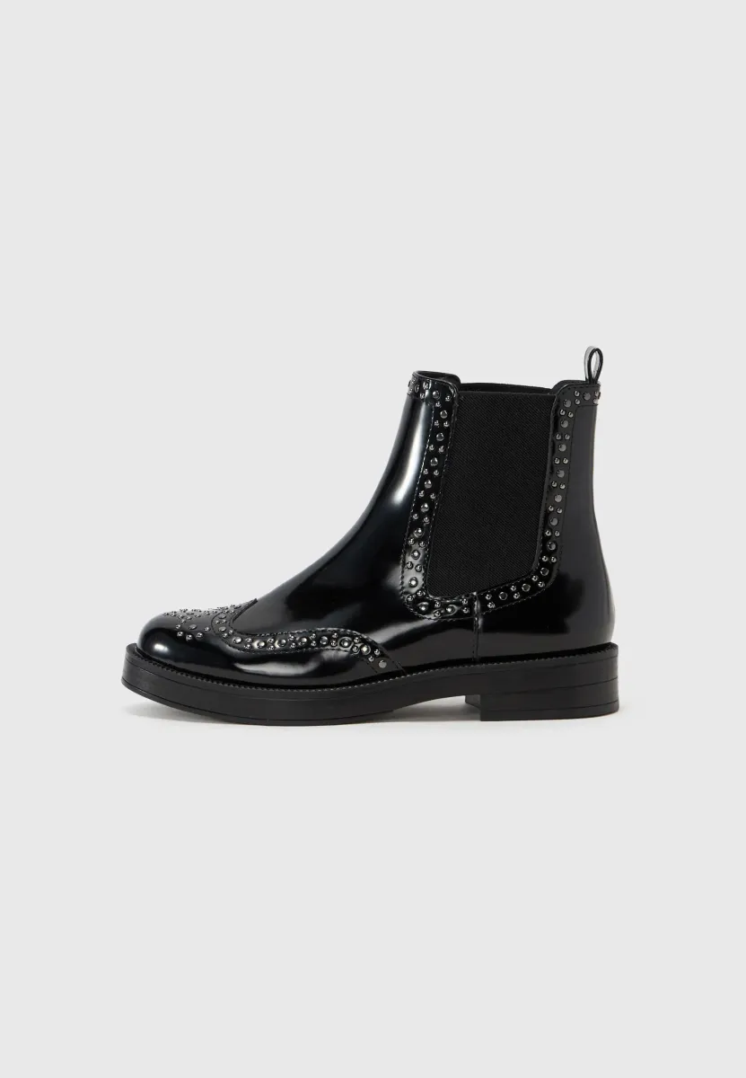 Stiefelette - black