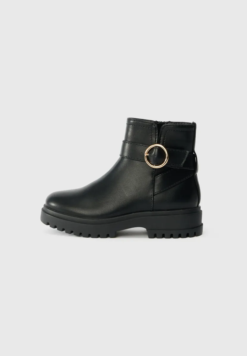 Stiefelette - black