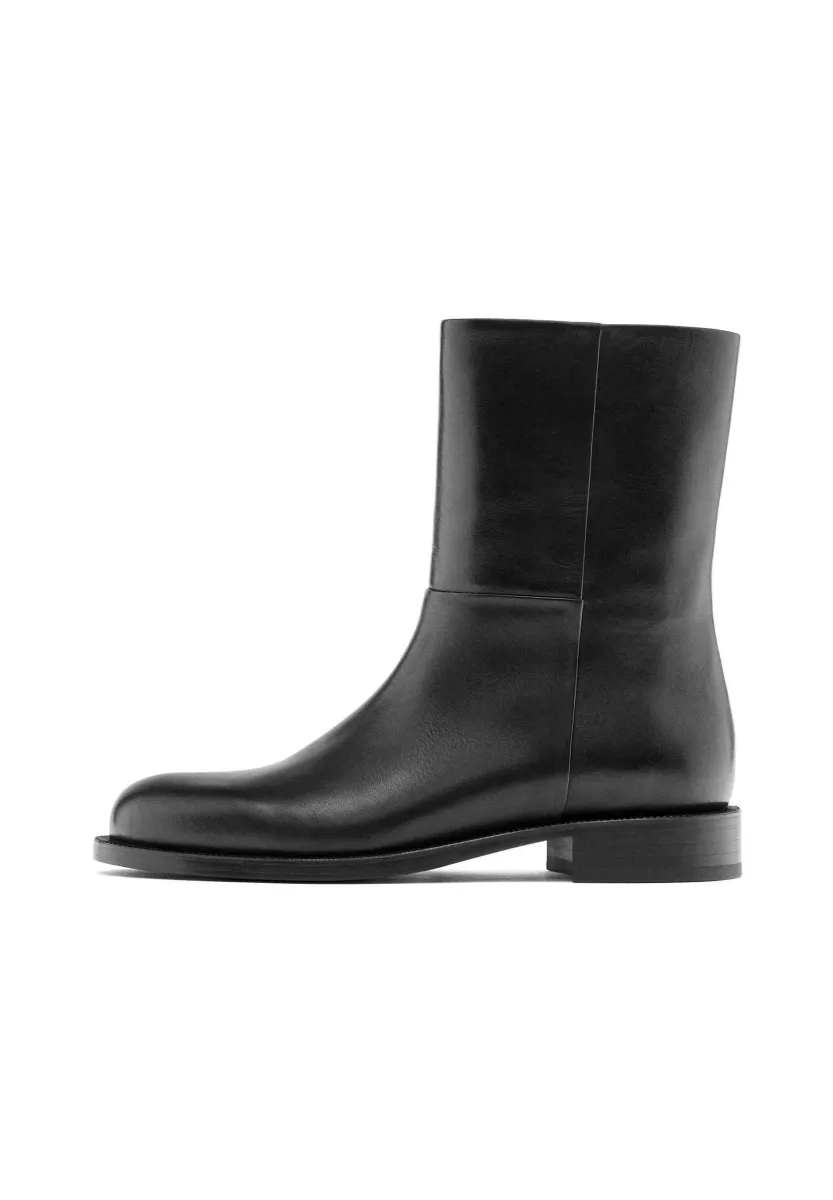 Stiefelette - black