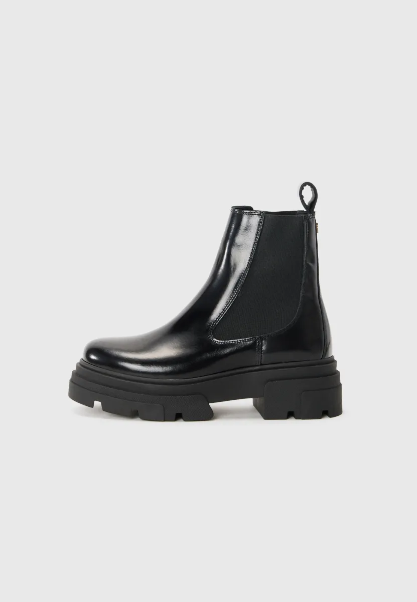 Stiefelette - black