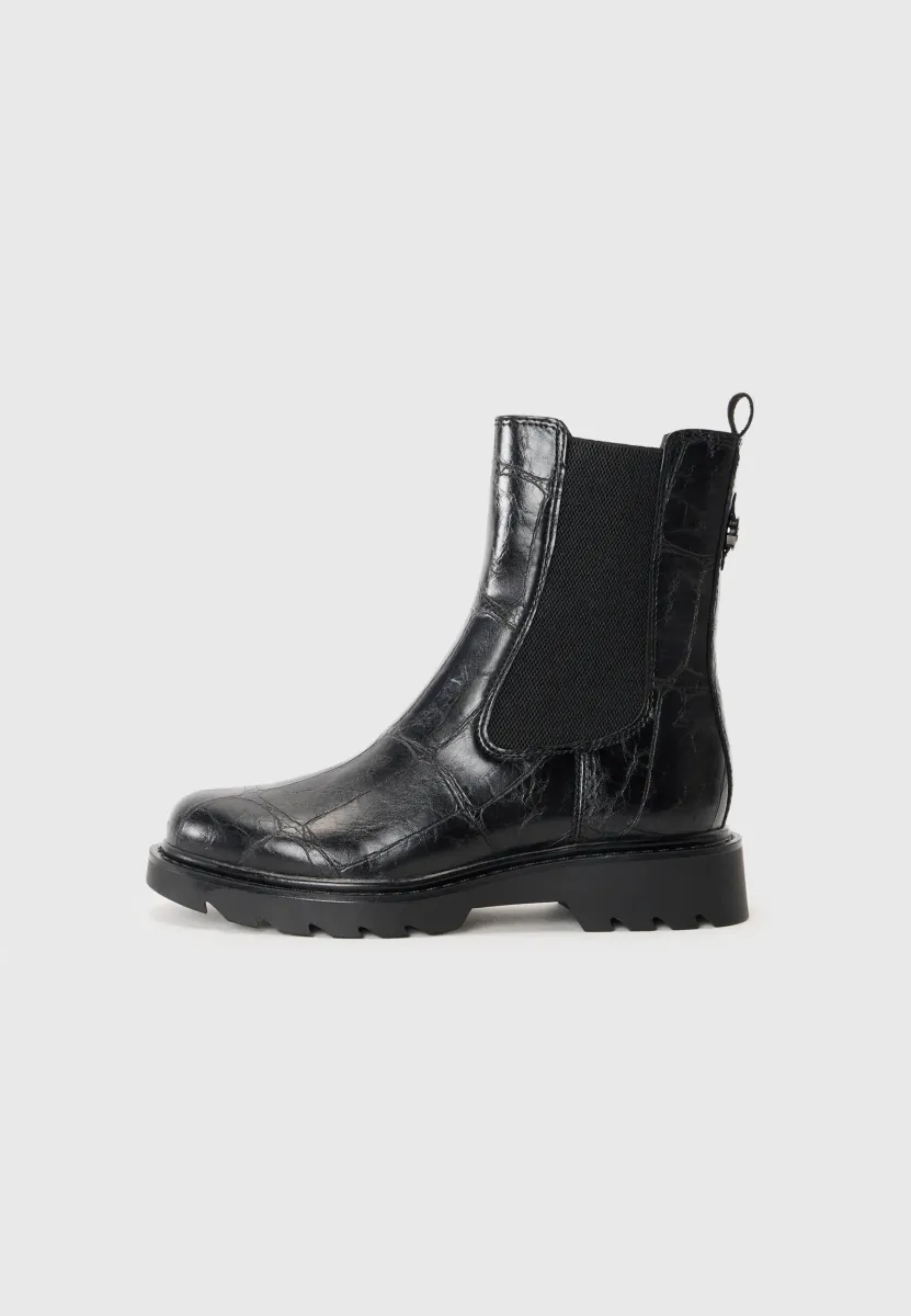 Stiefelette - black