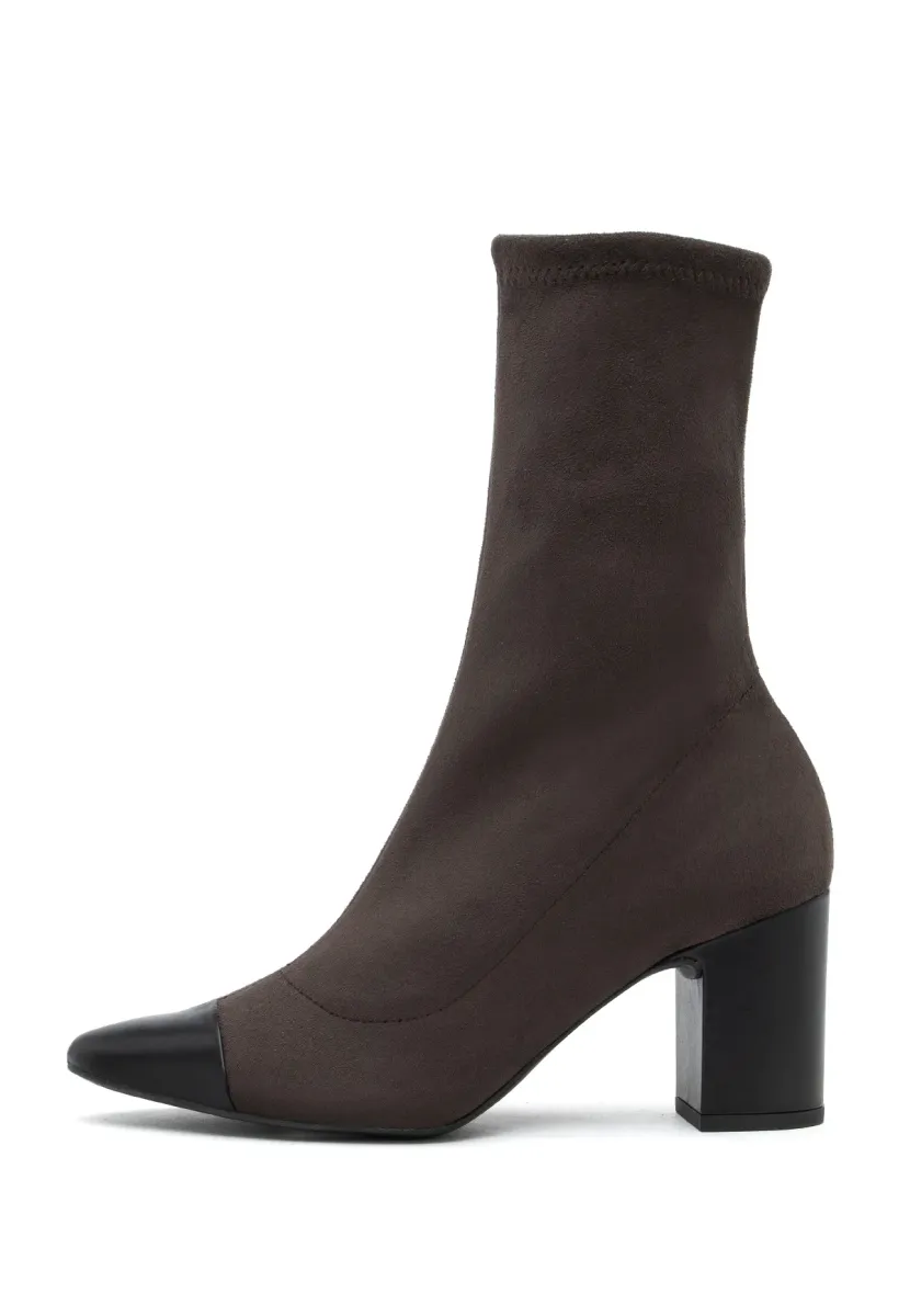 Stiefelette - brown