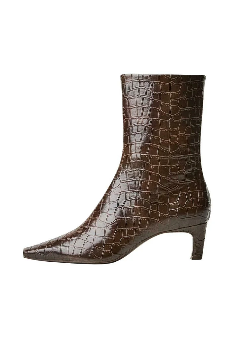 Stiefelette - brown